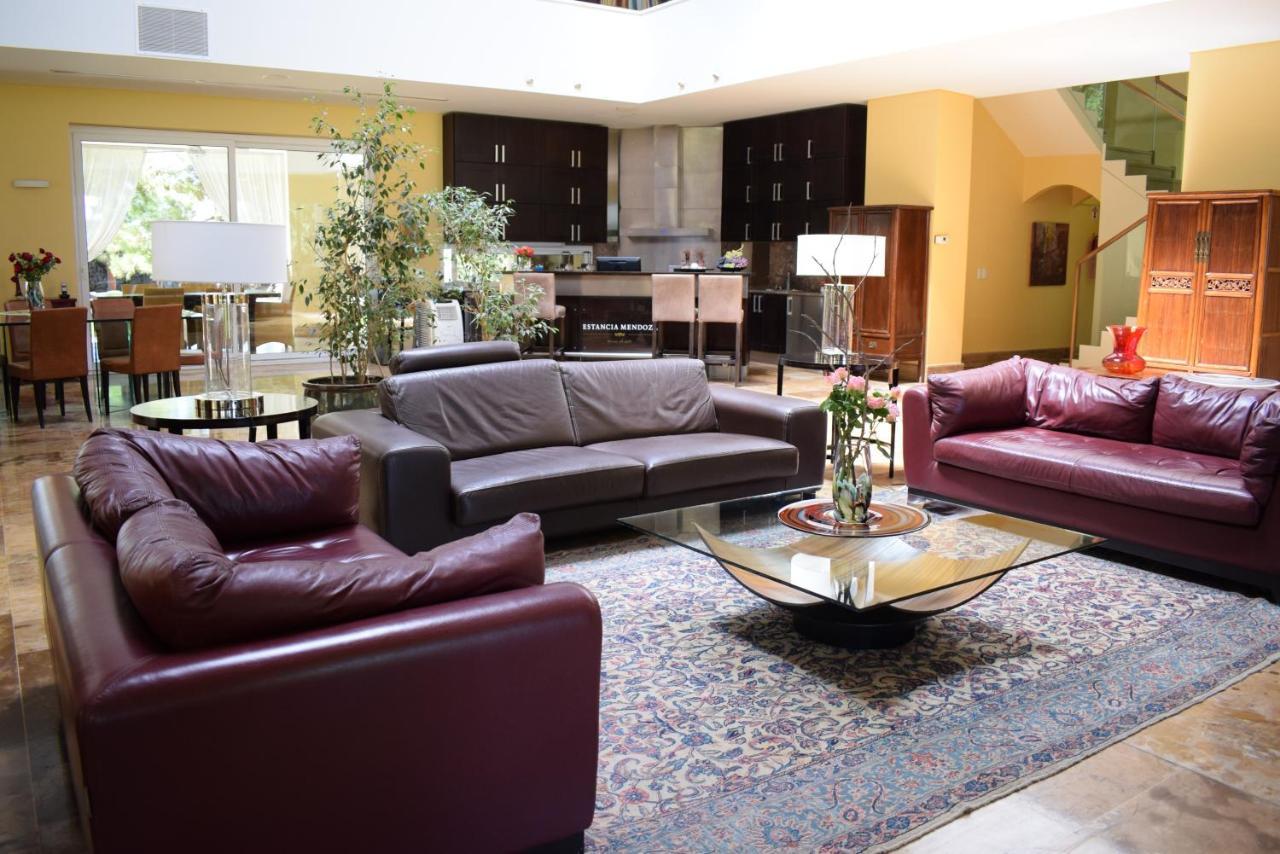 Estancia Mendoza Wine Hotel Tunuyan Bagian luar foto