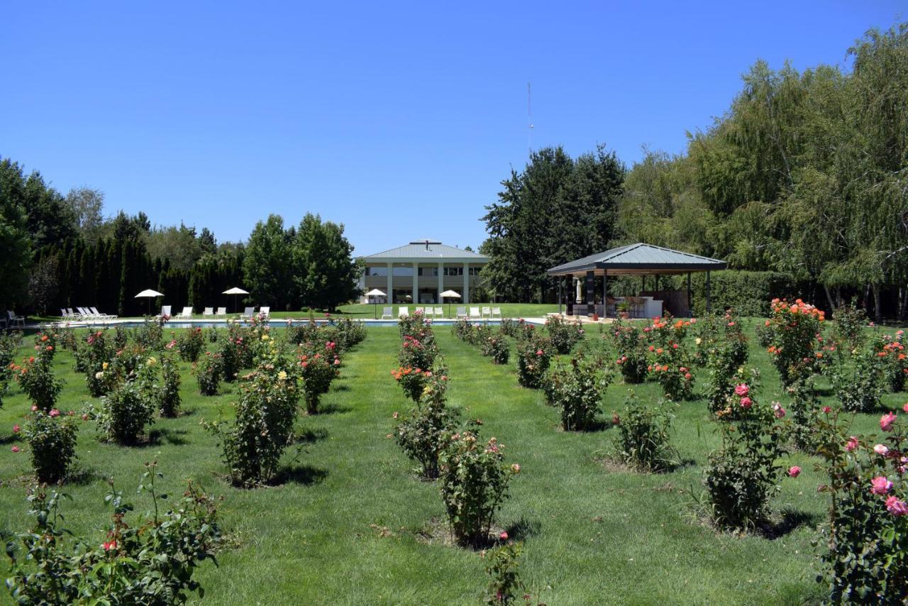 Estancia Mendoza Wine Hotel Tunuyan Bagian luar foto